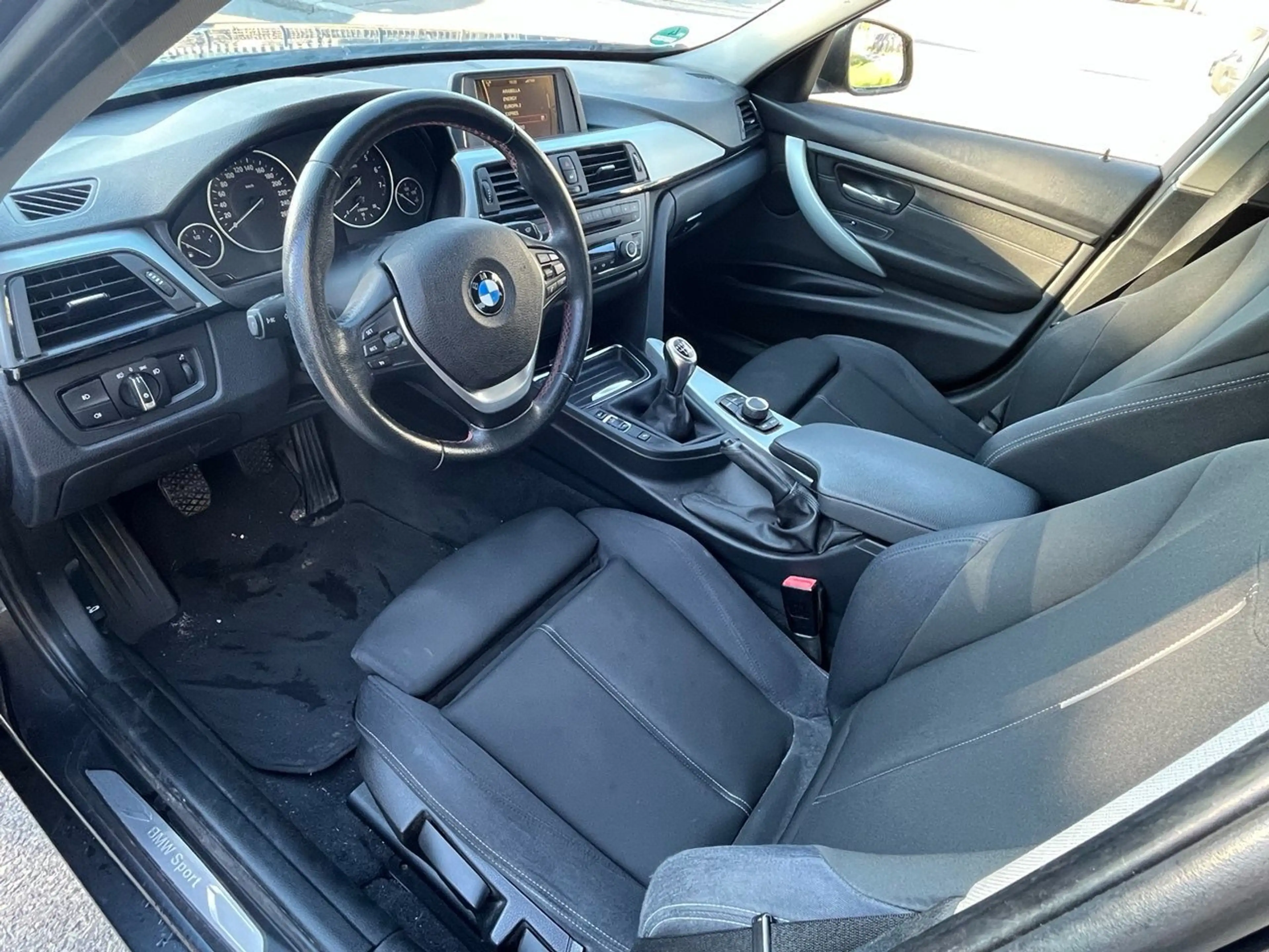 BMW 316 316 i Benzin Sport 100 KW 136 PS — photo 3