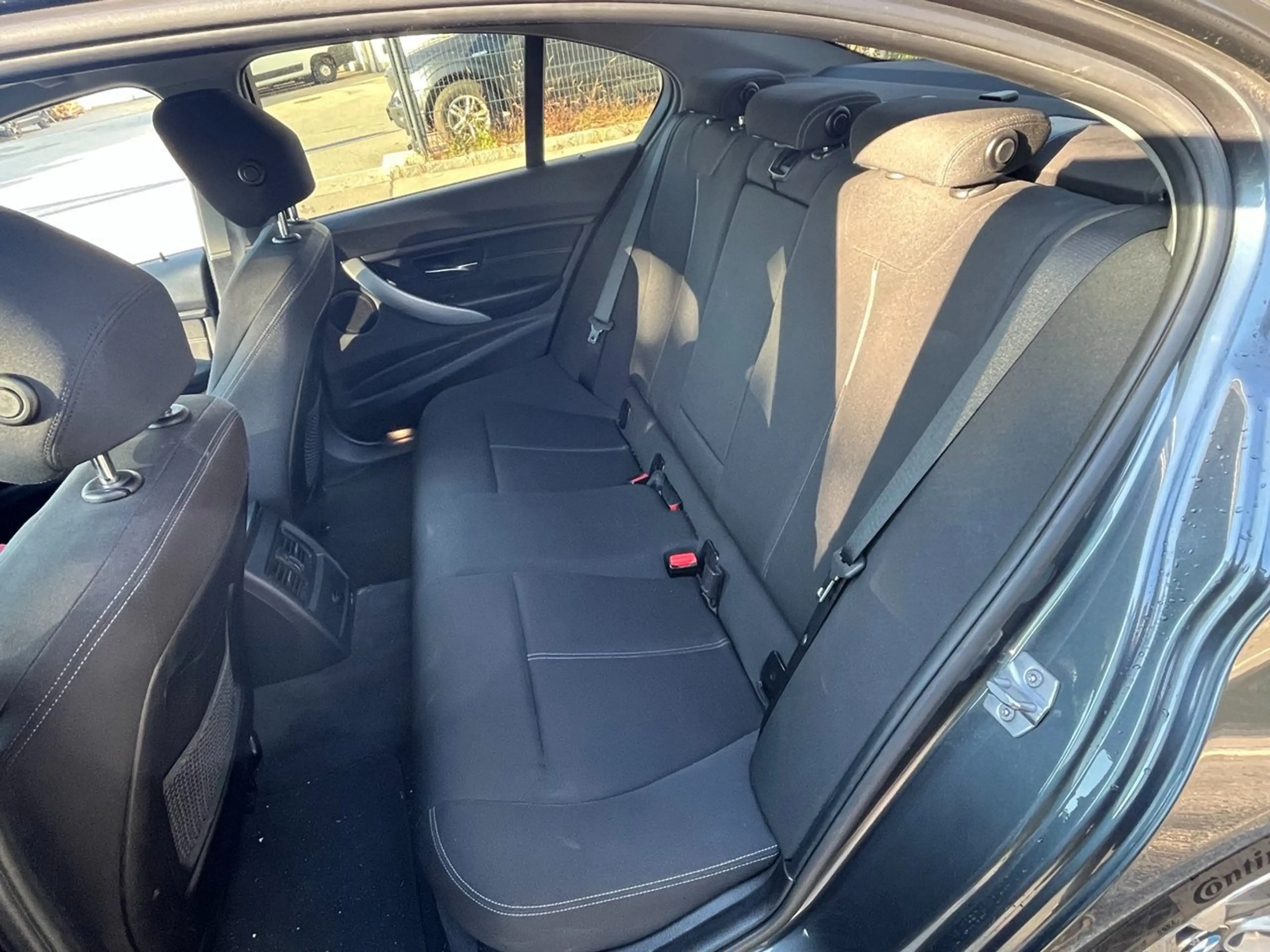 BMW 316 316 i Benzin Sport 100 KW 136 PS — photo 7