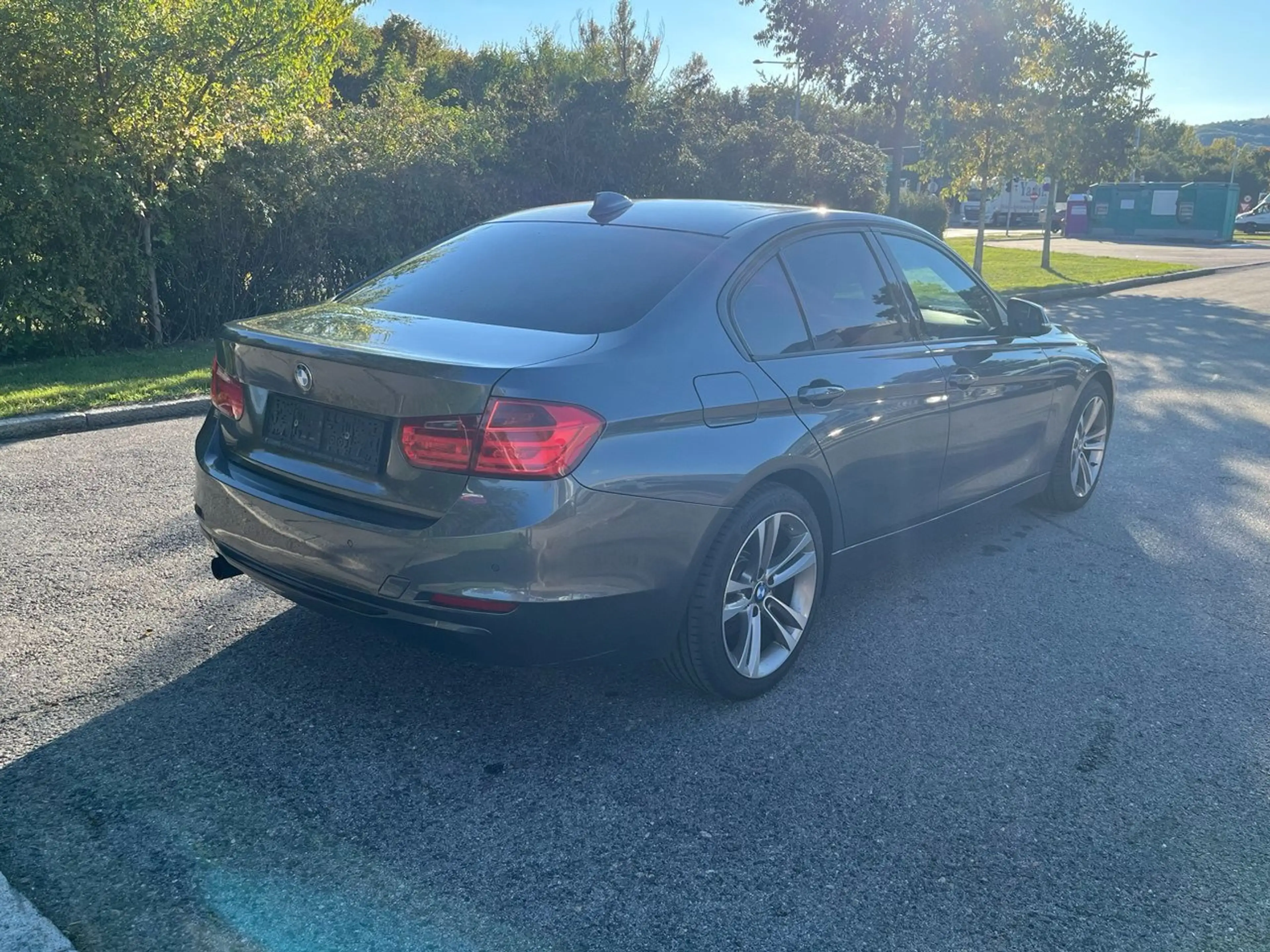 BMW 316 316 i Benzin Sport 100 KW 136 PS — photo 10