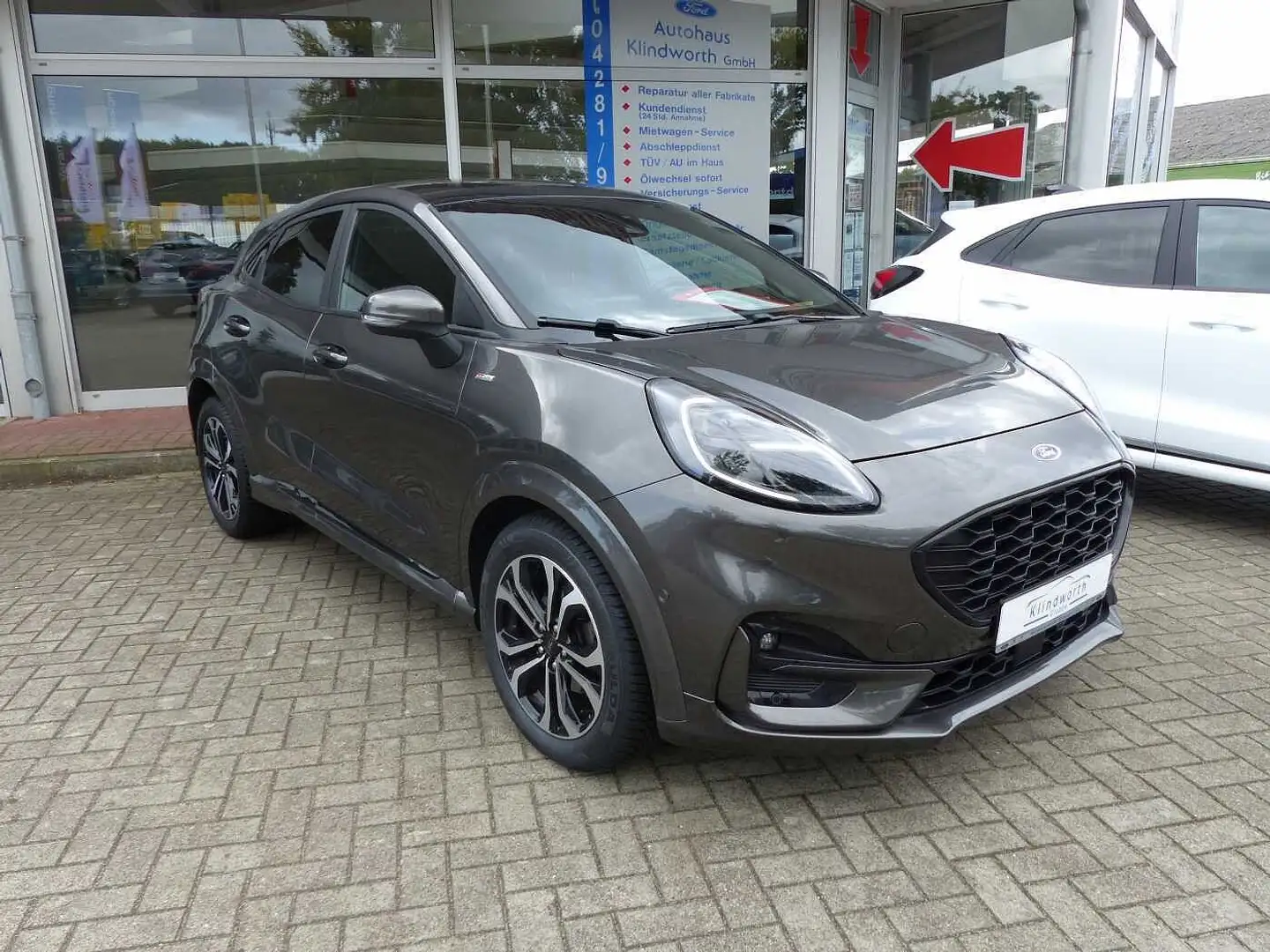 Ford Puma 1.0 EcoB. Aut. ST-Line X LED,ACC,Panorama Grau - 2