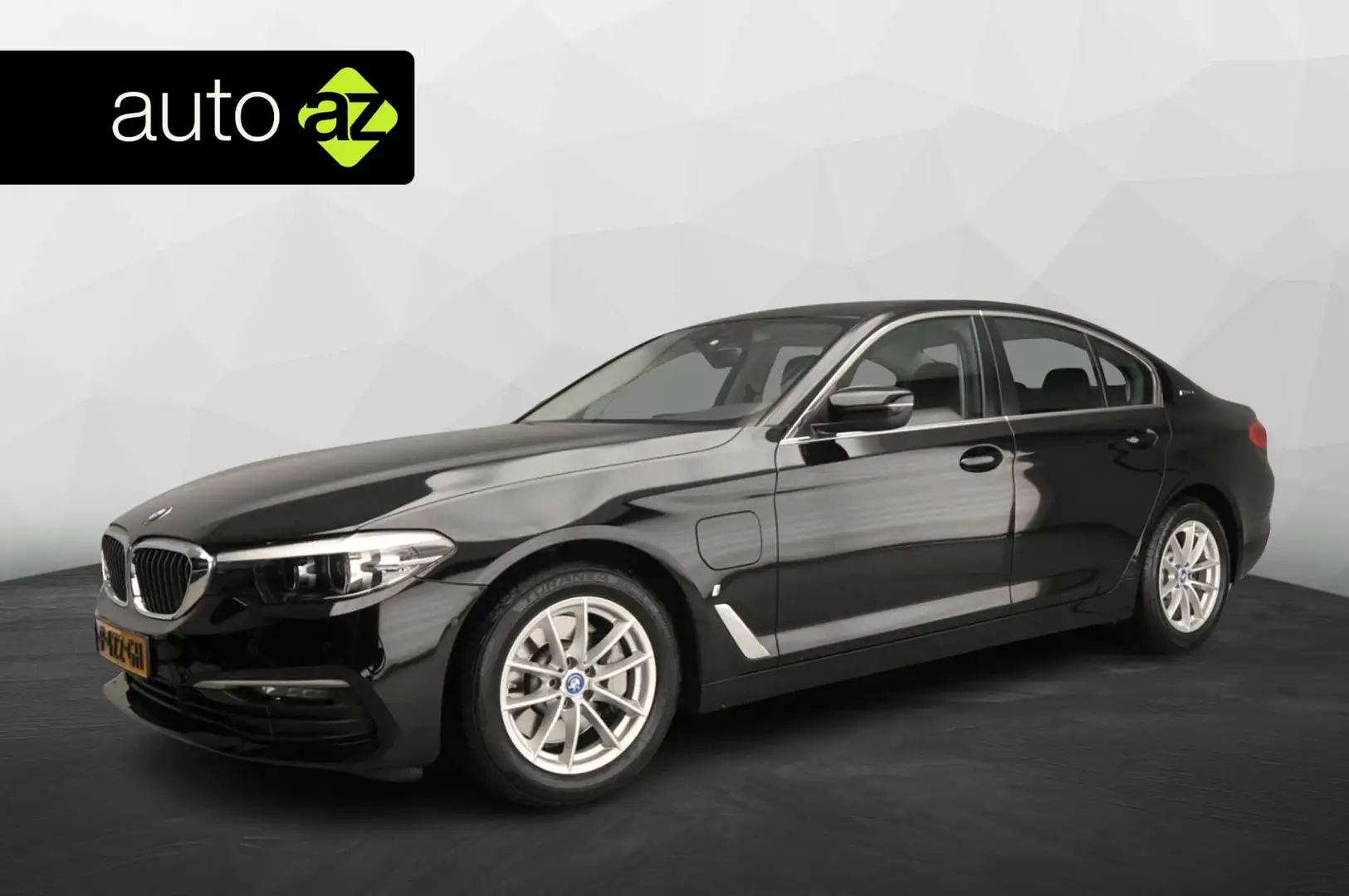 BMW 530 5 Serie Sedan 530e Camera / Stoelverwarming / Park Zwart - 1