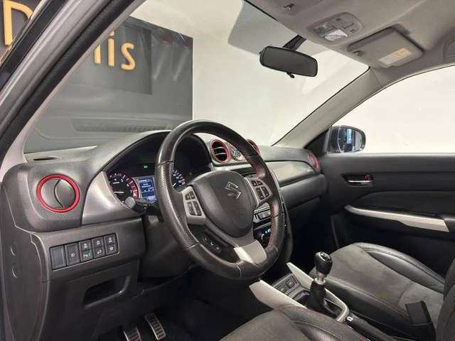 Suzuki Vitara — photo 13