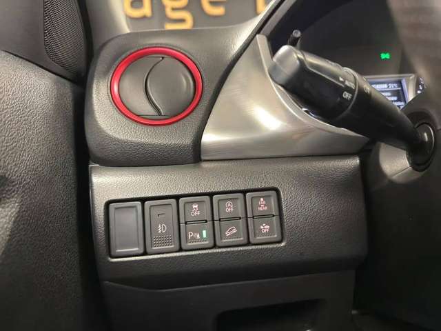 Suzuki Vitara — photo 17