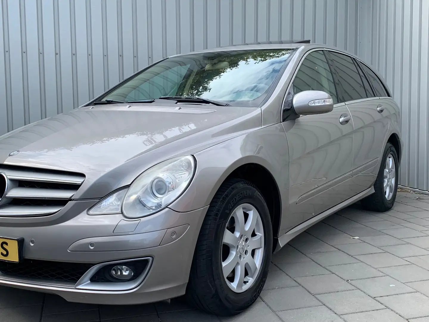 Mercedes-Benz R 350 4-Matic|6 Persoons|Youngtimer|Automaat|Navigatie| Gris - 2