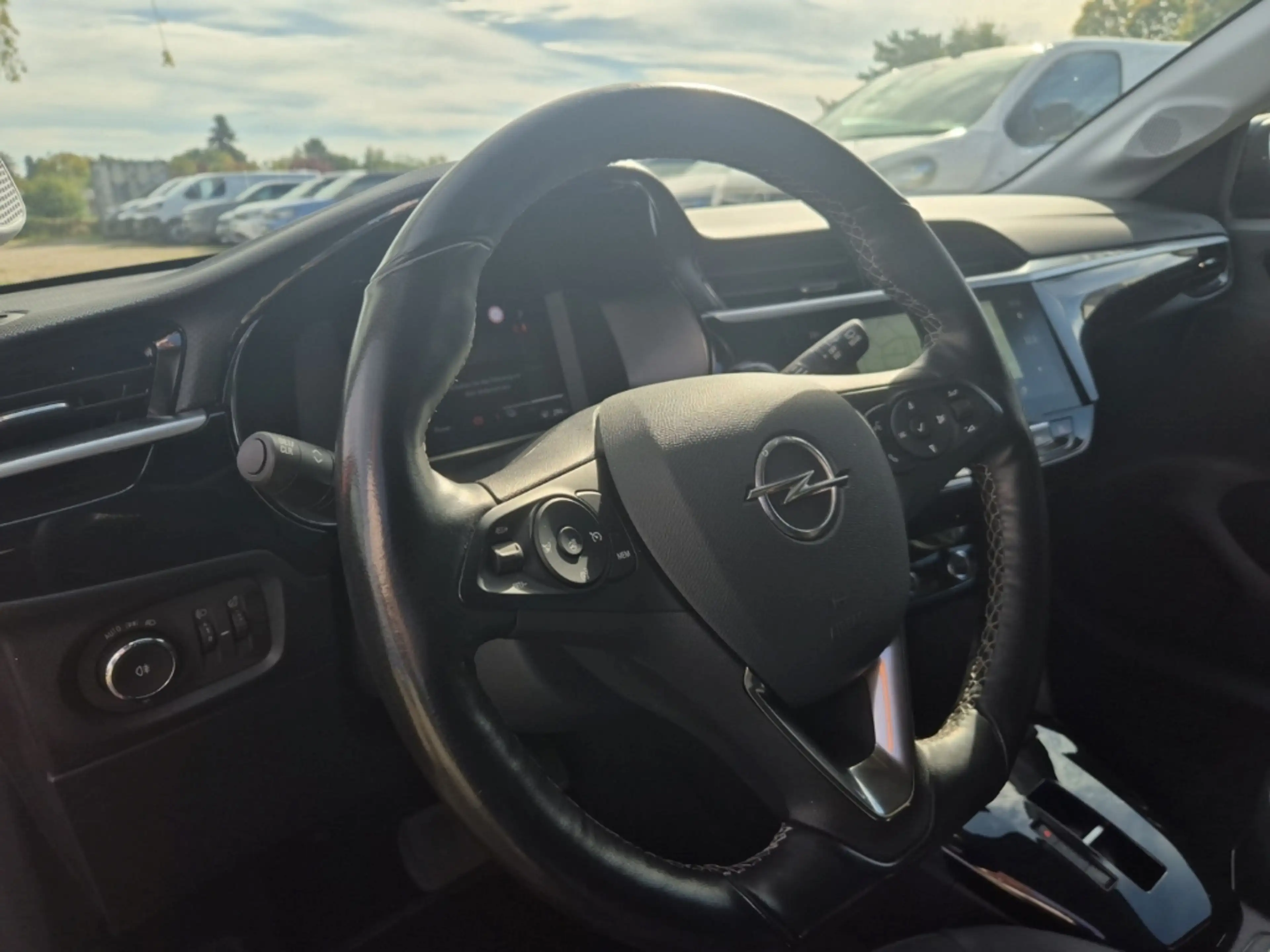 Opel Corsa-e Elegance,LED,Navi,TWW,Kamera,SHZ,Allw. — photo 13