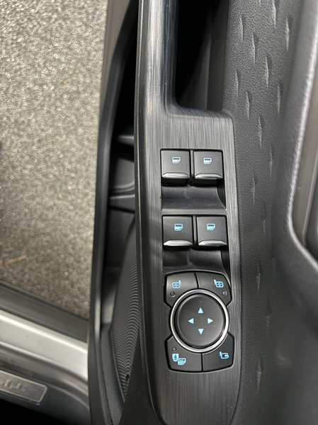 Ford Kuga 1.5 EcoBoost Titanium/ NL auto/ Vaste trekhaak/ Se — photo 11