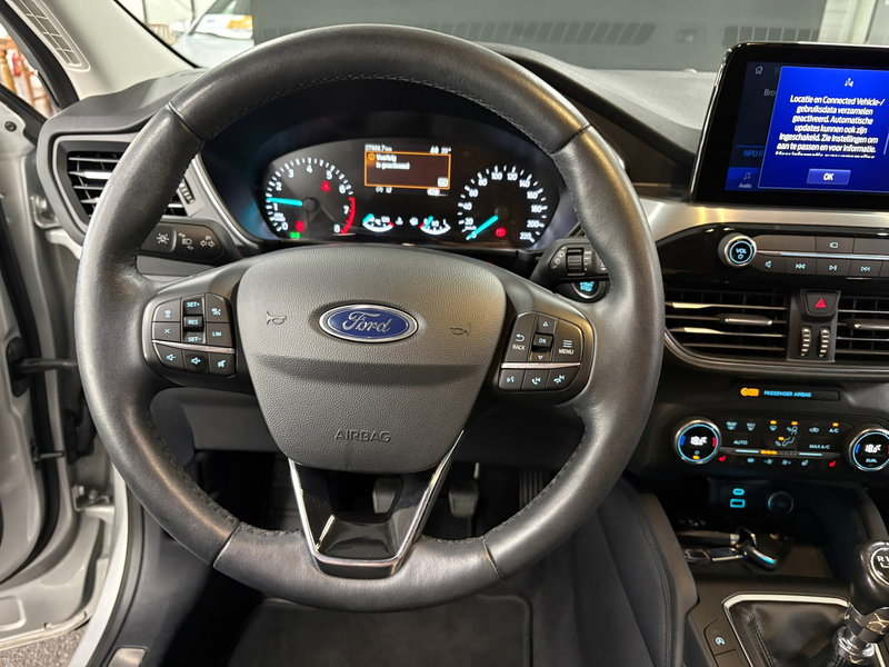 Ford Kuga 1.5 EcoBoost Titanium/ NL auto/ Vaste trekhaak/ Se — photo 15