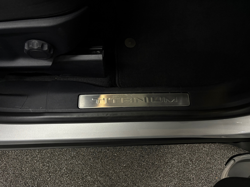 Ford Kuga 1.5 EcoBoost Titanium/ NL auto/ Vaste trekhaak/ Se — photo 10