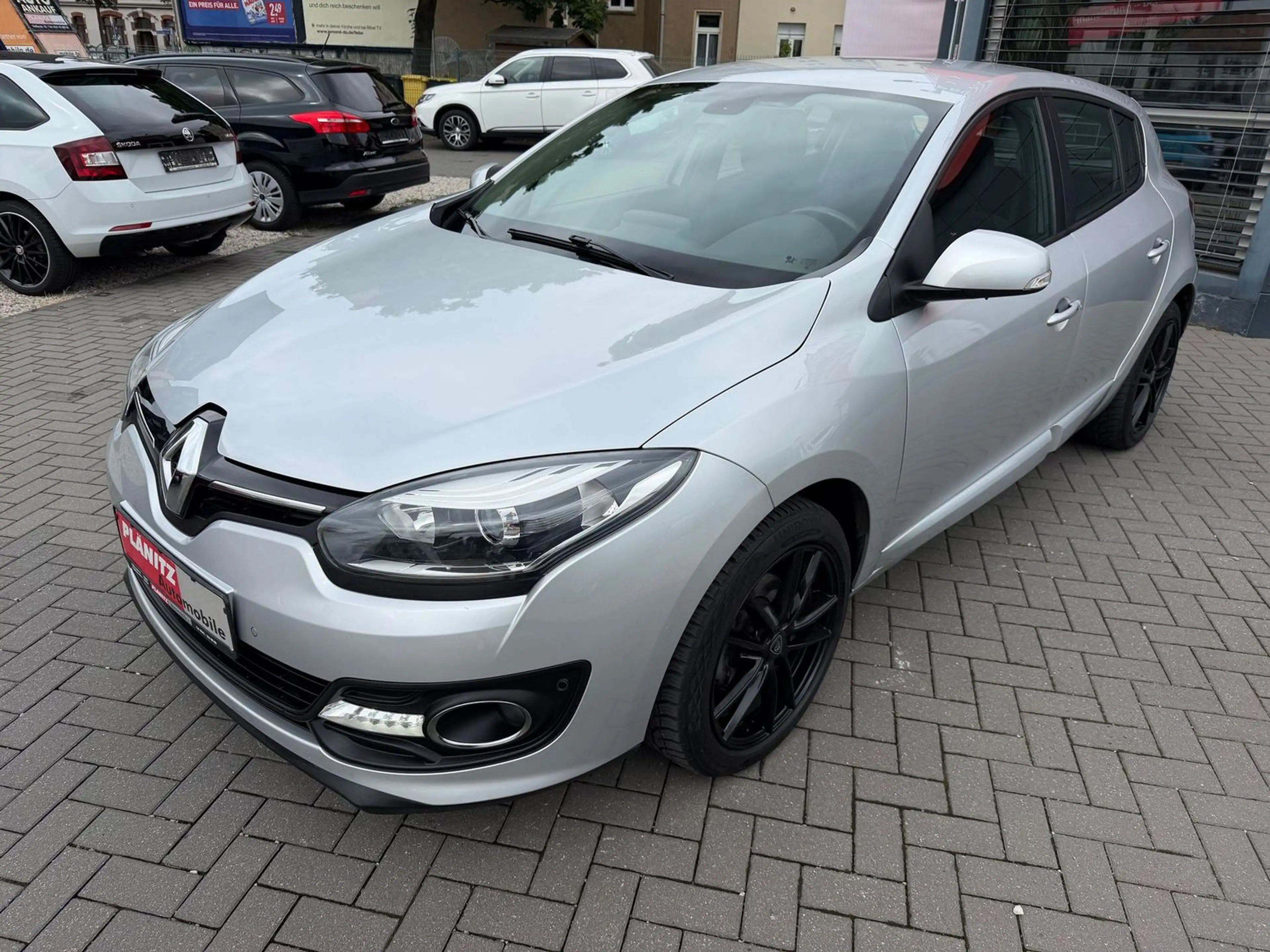 Renault Megane Paris HU 08.2028/ Scheckheftgepflegt / NAVI /AHK — photo 3