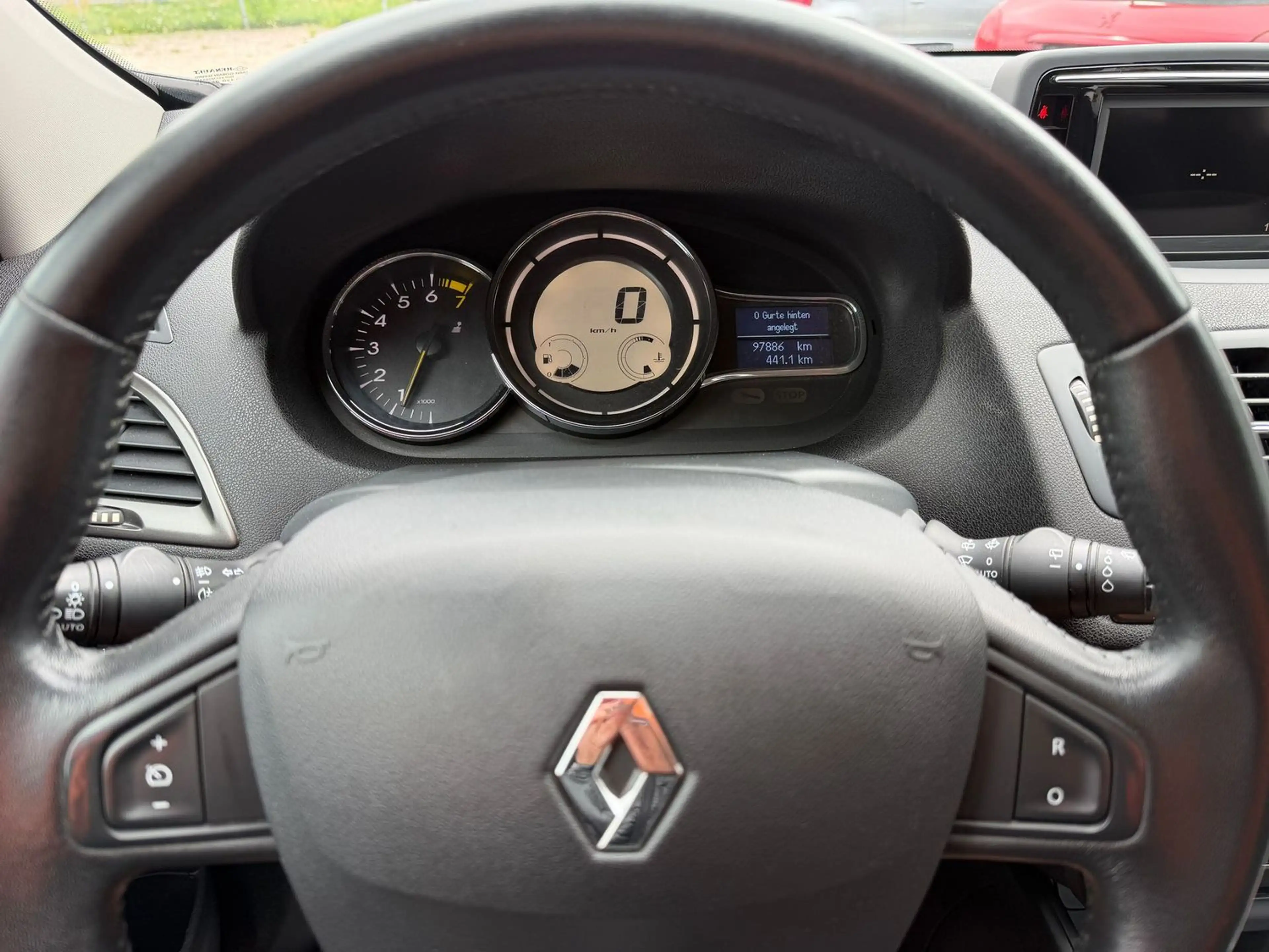 Renault Megane Paris HU 08.2028/ Scheckheftgepflegt / NAVI /AHK — photo 13