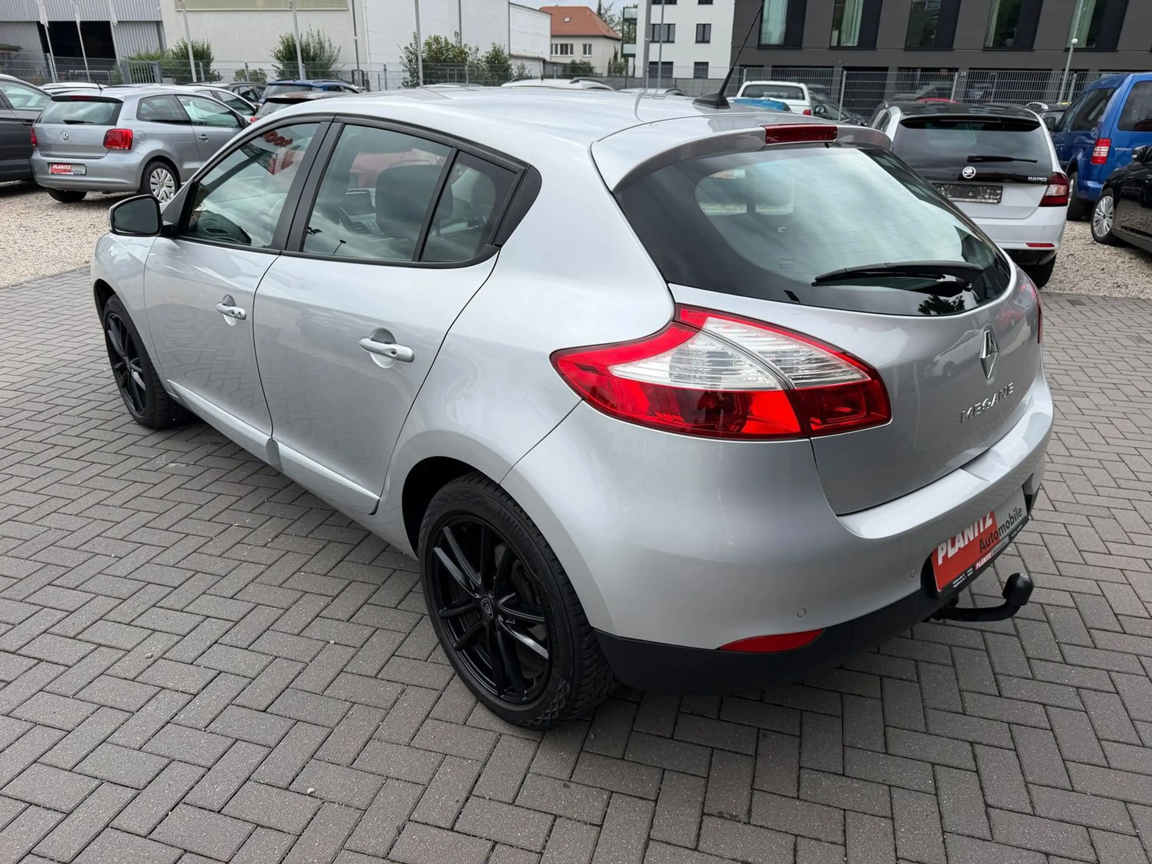 Renault Megane Paris HU 08.2028/ Scheckheftgepflegt / NAVI /AHK — photo 4