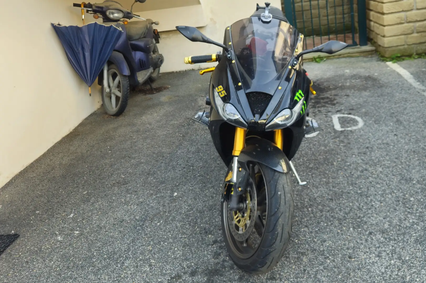 Triumph Daytona 675 Nero - 2