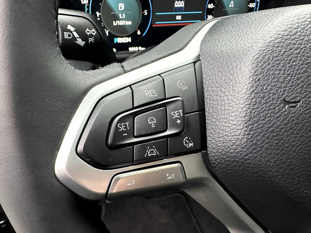 Volkswagen Amarok 3.0 tdi V6 Aventura 4motion auto-Altri Colori disp 17