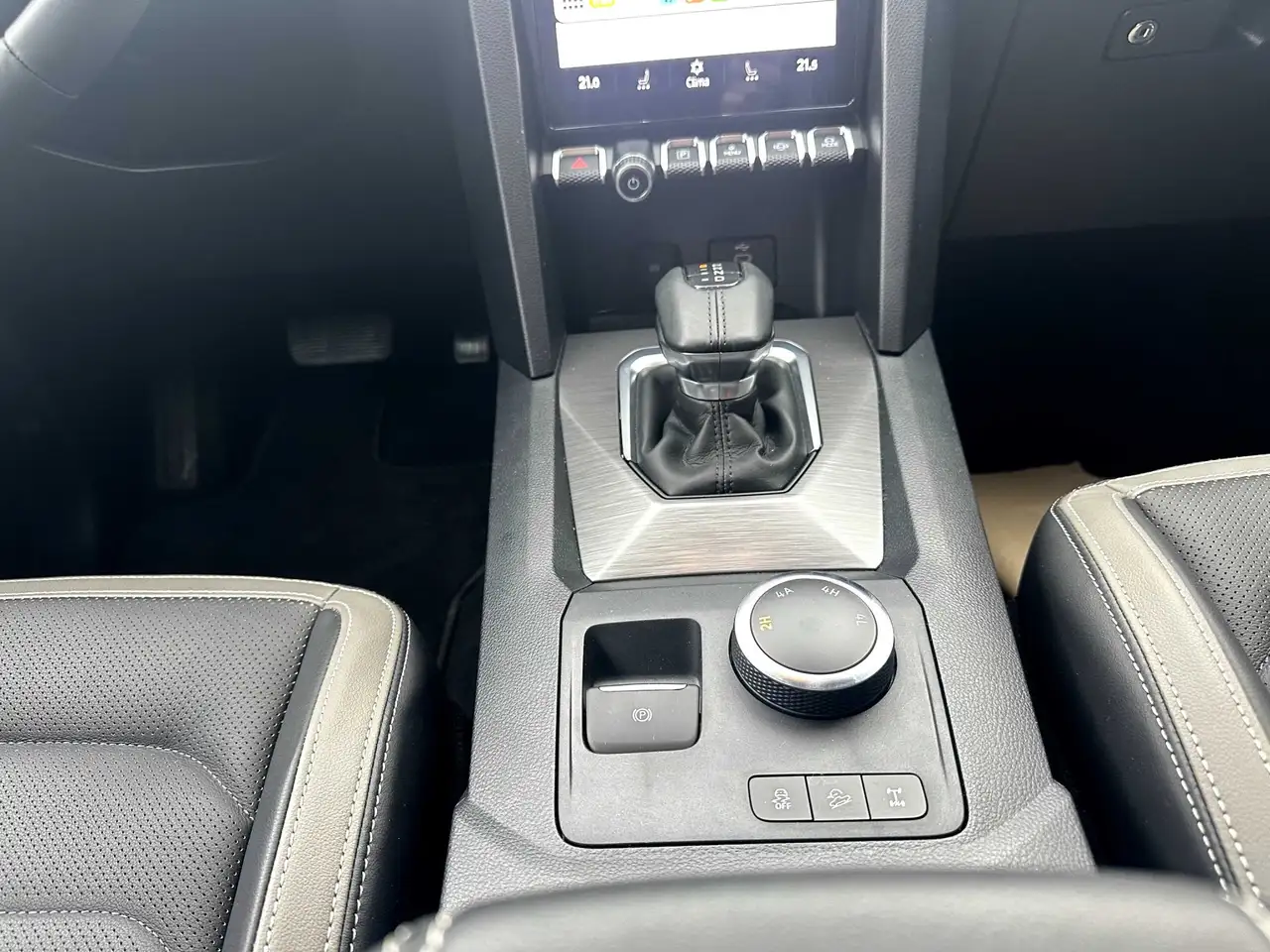 Volkswagen Amarok 3.0 tdi V6 Aventura 4motion auto-Altri Colori disp 14