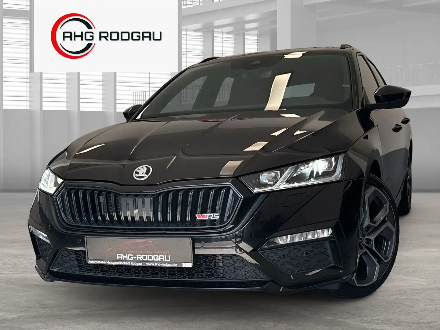 Skoda Octavia Combi RS/H-UP/PANO/ACC/E-SITZE/MASS/19" Schwarz - 2