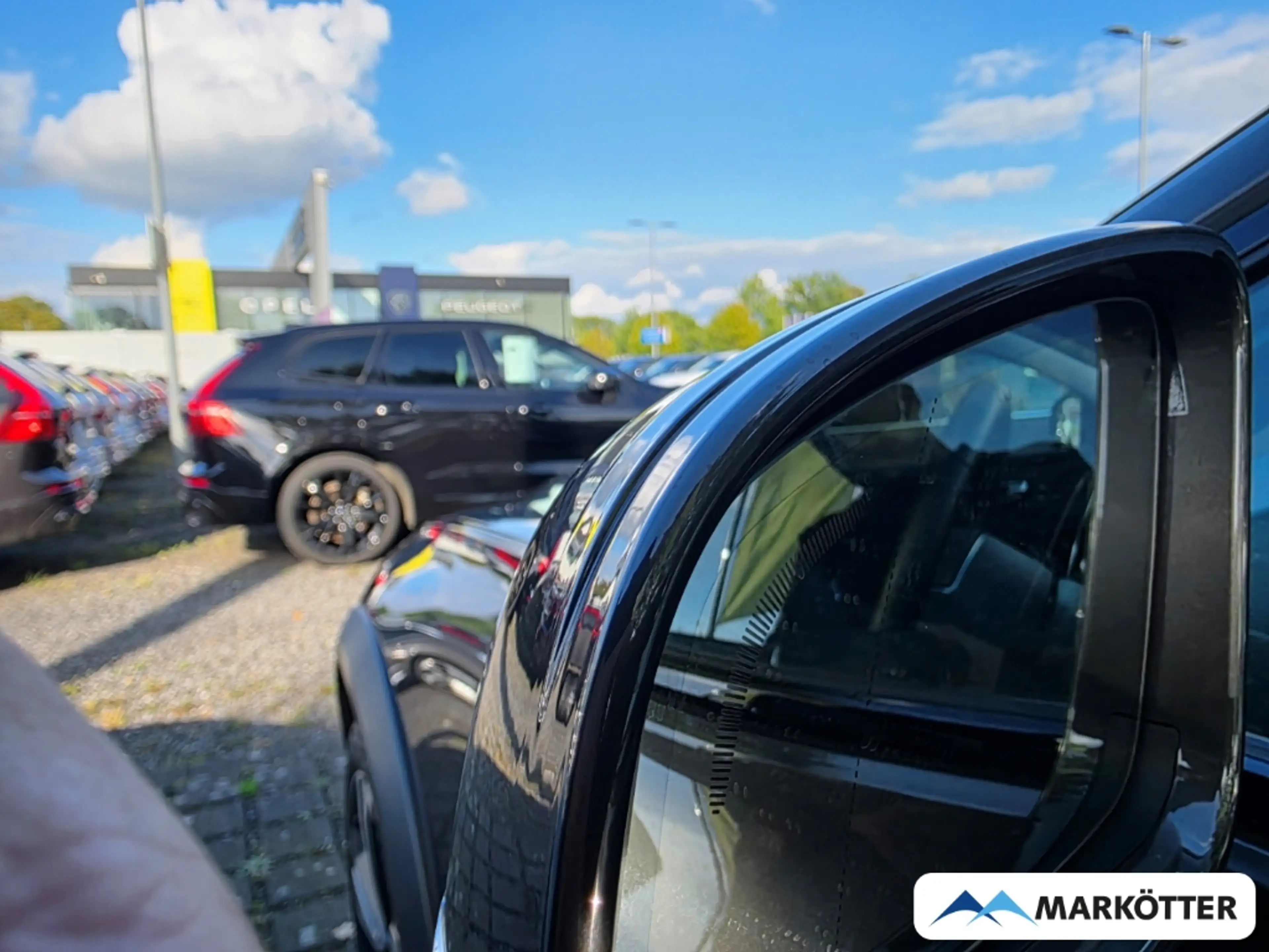 Volvo V60 Cross Country PLUS B4 AWD ACC/AHK/CAM/STHZ/PANO/SHZ/H&K — photo 12