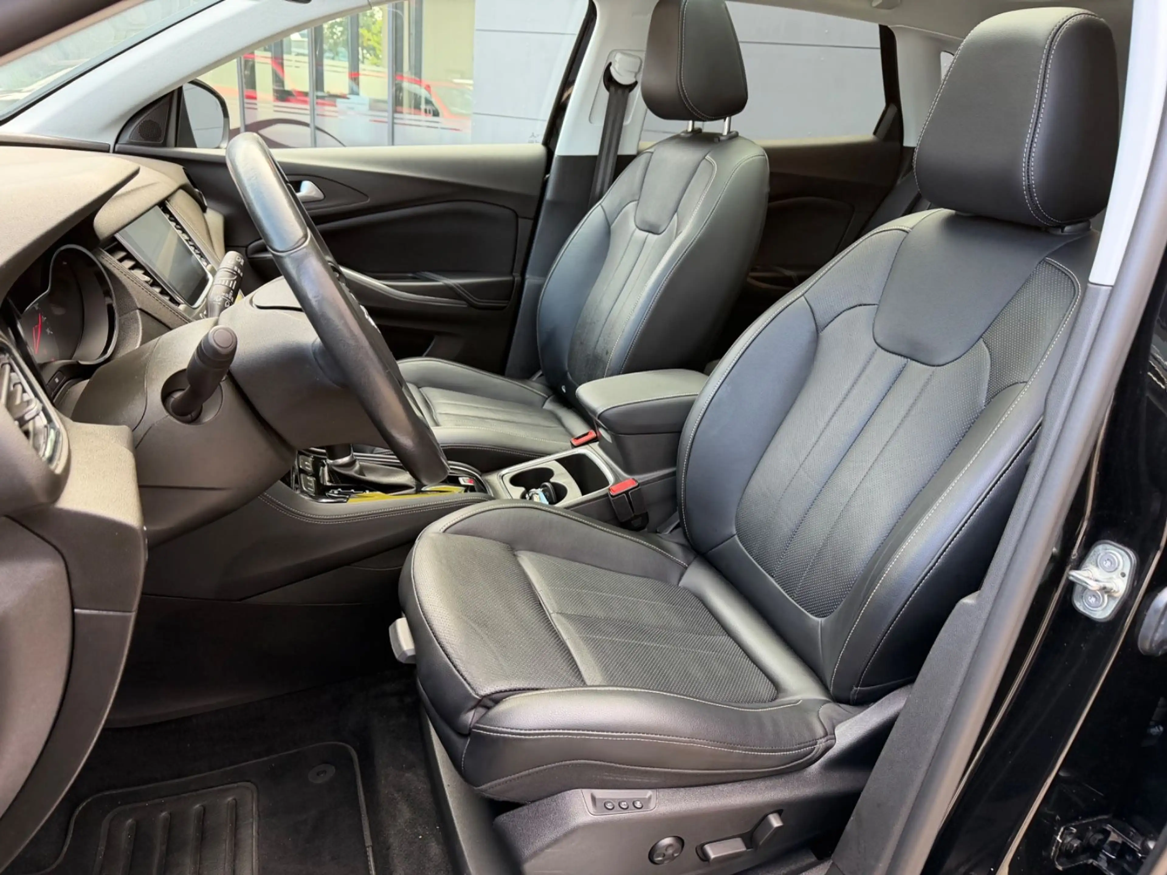 Opel Grandland X /LED/KAMERA/MEMORY/LEDER/NAVI/AUTOM — photo 13