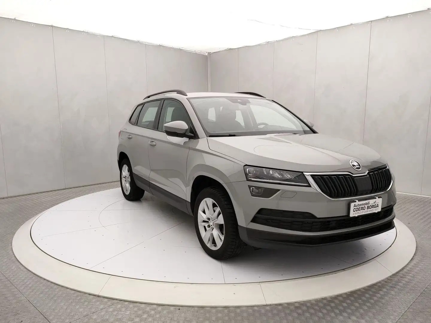 Skoda Karoq Karoq 1.5 TSI ACT S-Tech Grau - 1