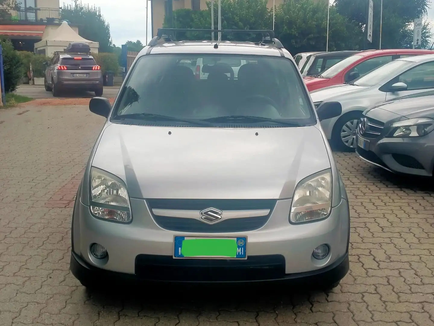 Suzuki Ignis Ignis II 2003 1.3 Deluxe 2wd Gümüş rengi - 2