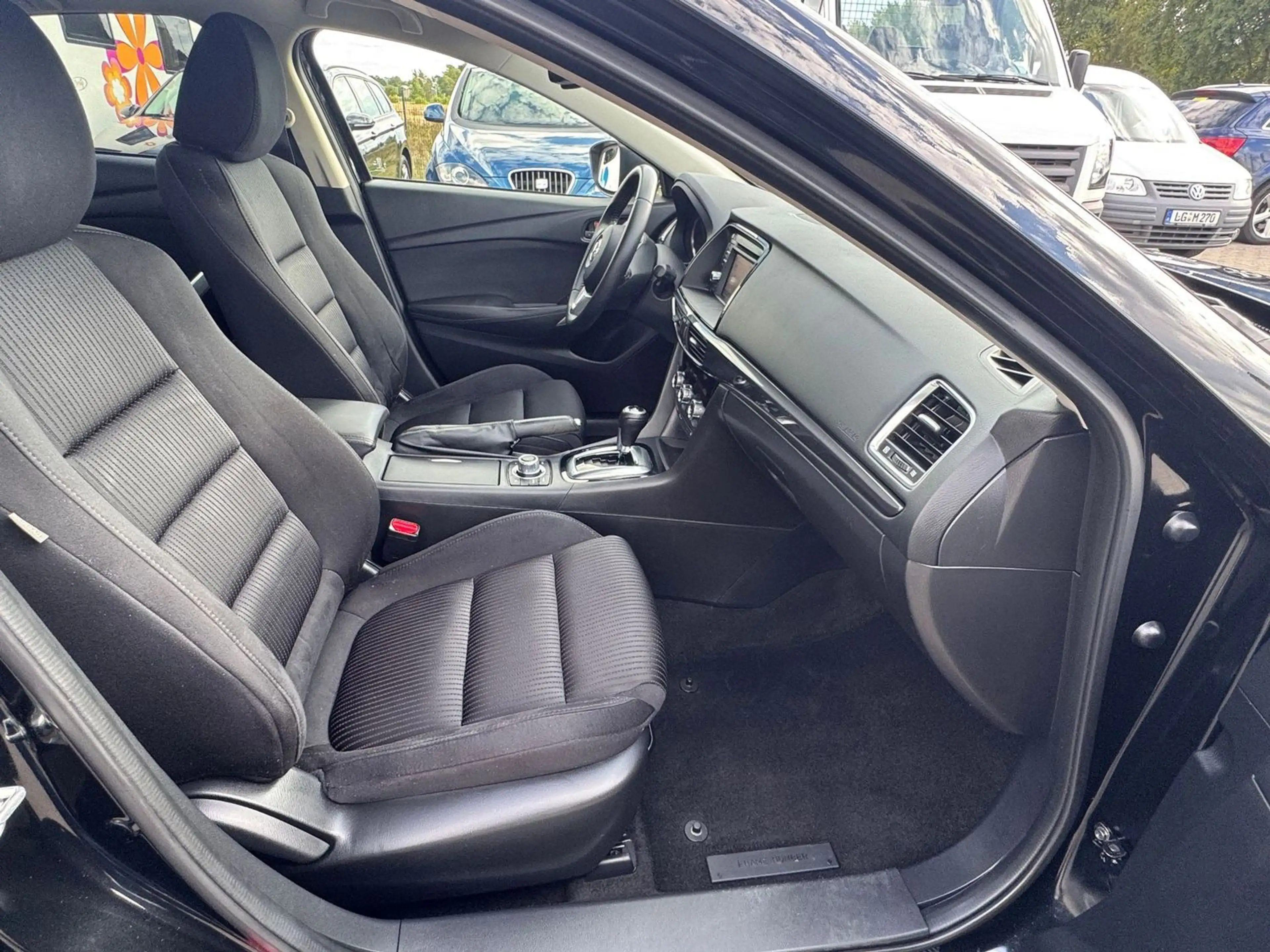 Mazda 6 Center-Line Automatik — photo 9