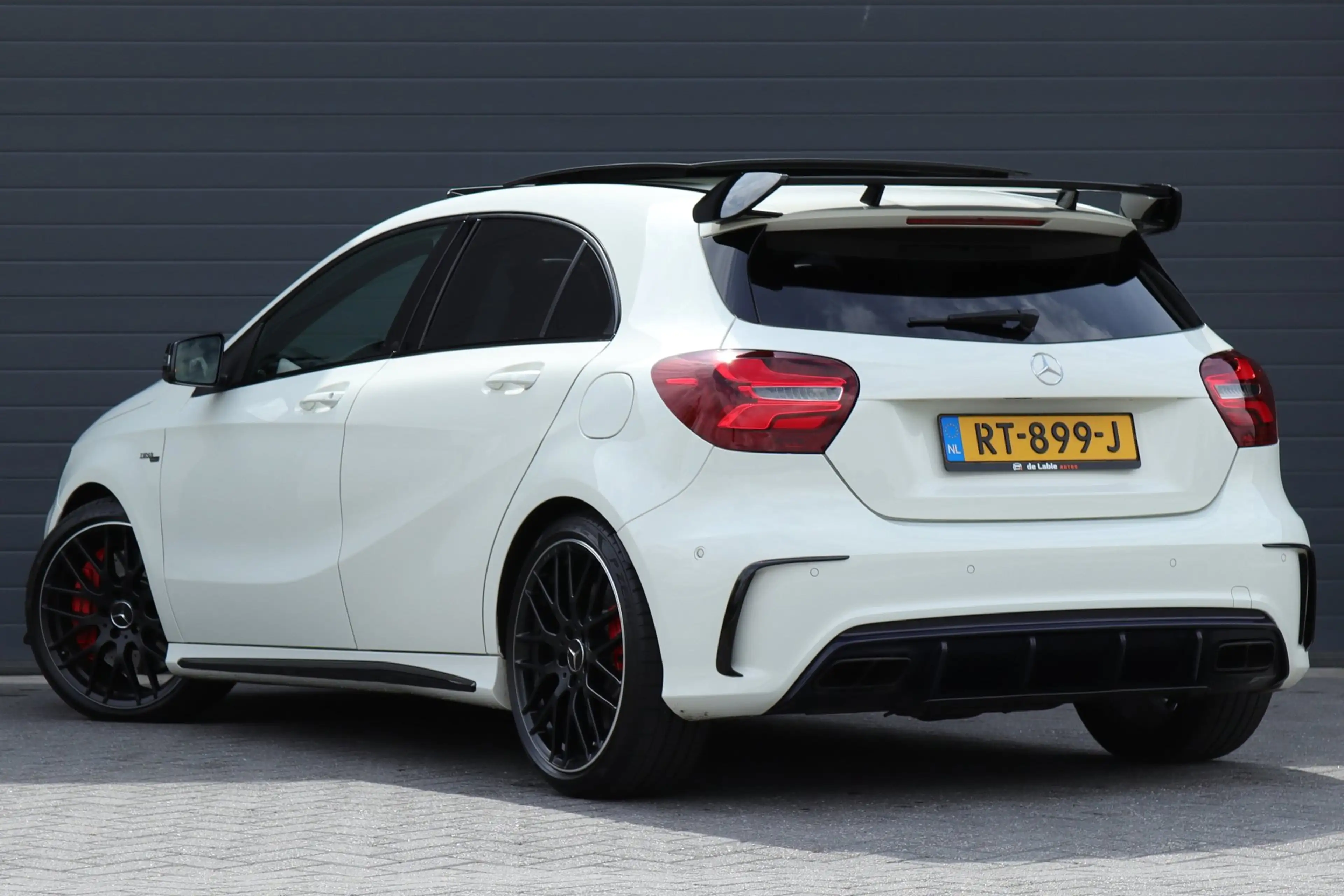 Mercedes-Benz A 45 AMG 4MATIC / Schaalstoelen / Pano / Carplay — photo 8