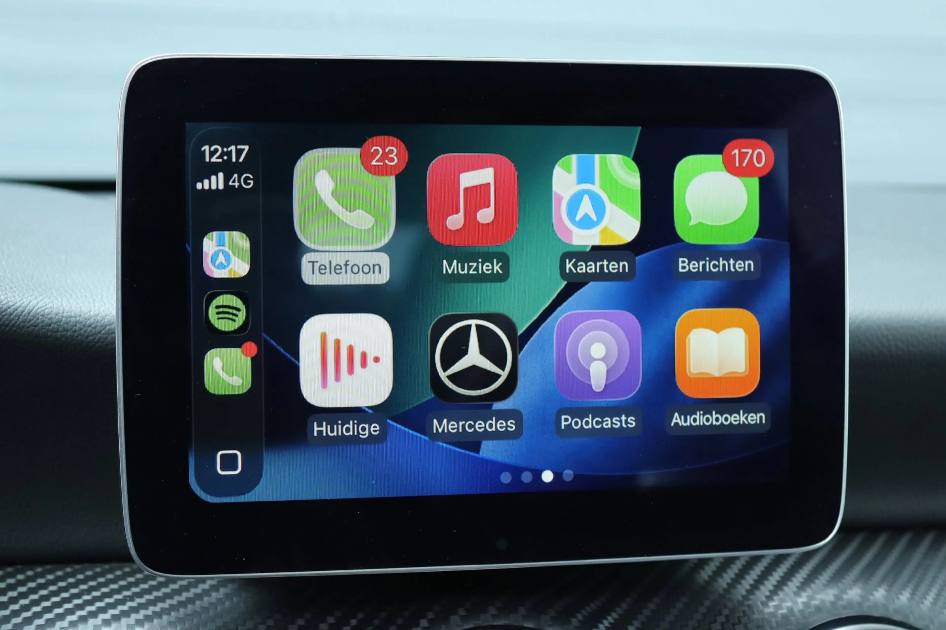 Mercedes-Benz A 45 AMG 4MATIC / Schaalstoelen / Pano / Carplay — photo 19