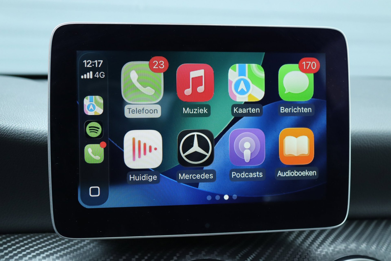 Mercedes-Benz A 45 AMG 4MATIC / Schaalstoelen / Pano / Carplay — photo 19