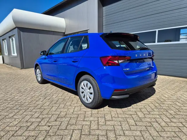 Skoda Fabia view 3