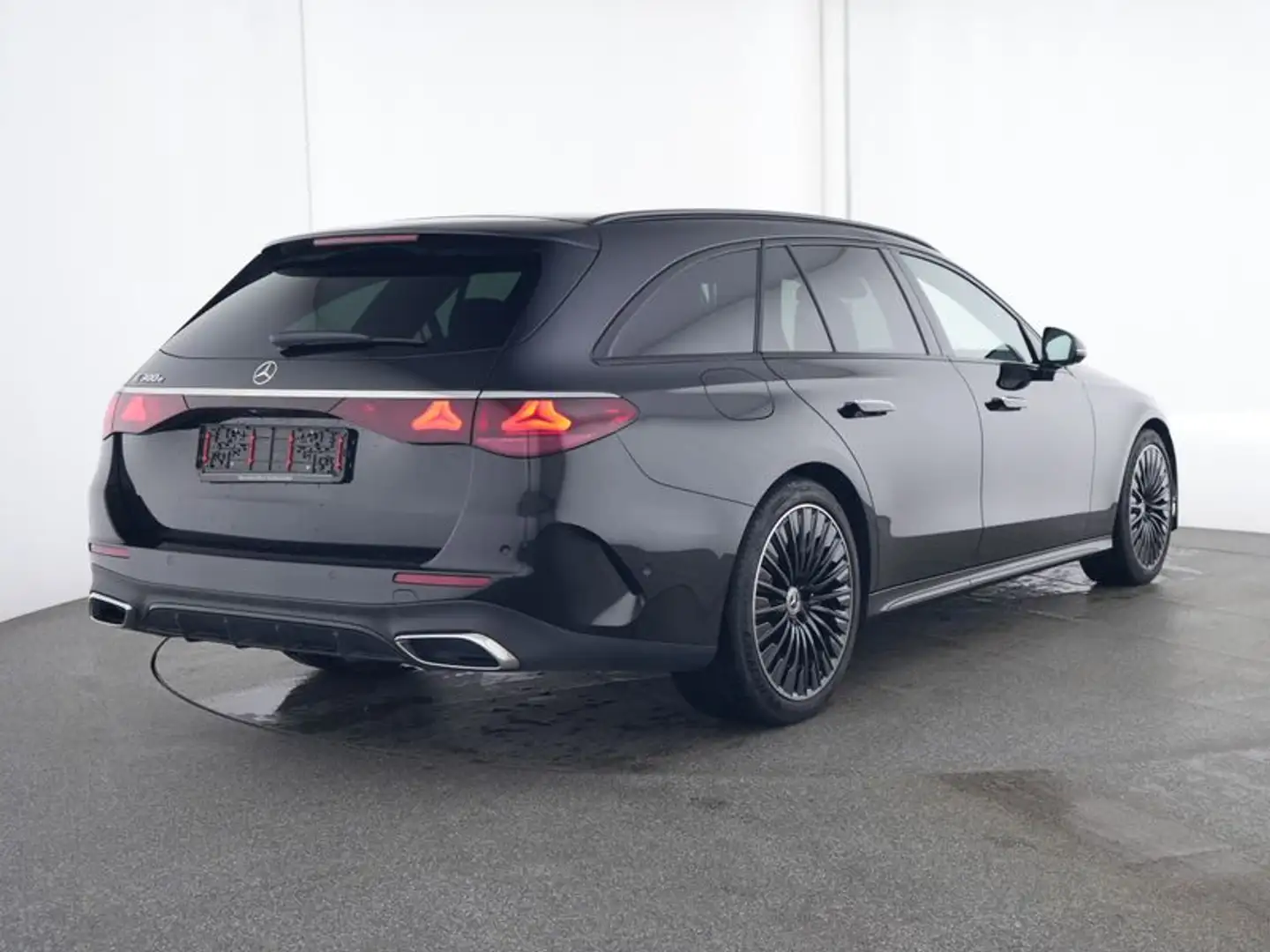 Mercedes-Benz E 300 Estate e AMG Plug-In Hybride | AMG Line | Night Pa Zwart - 2