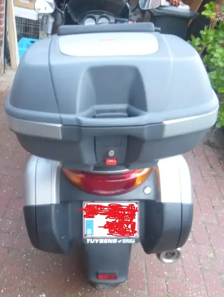 Honda NT 650 - foto 5