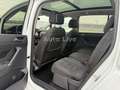 Volkswagen Touran 2.0 TDI*DSG*7xSIT*PAN*NAVI*LED*AHK*KAMERA Weiß - thumbnail 18