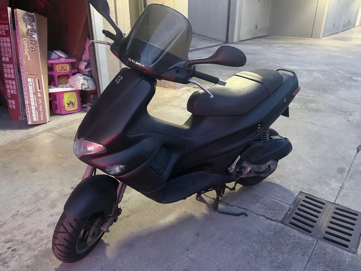 Gilera Runner 180 180 2t SP Gris - 1