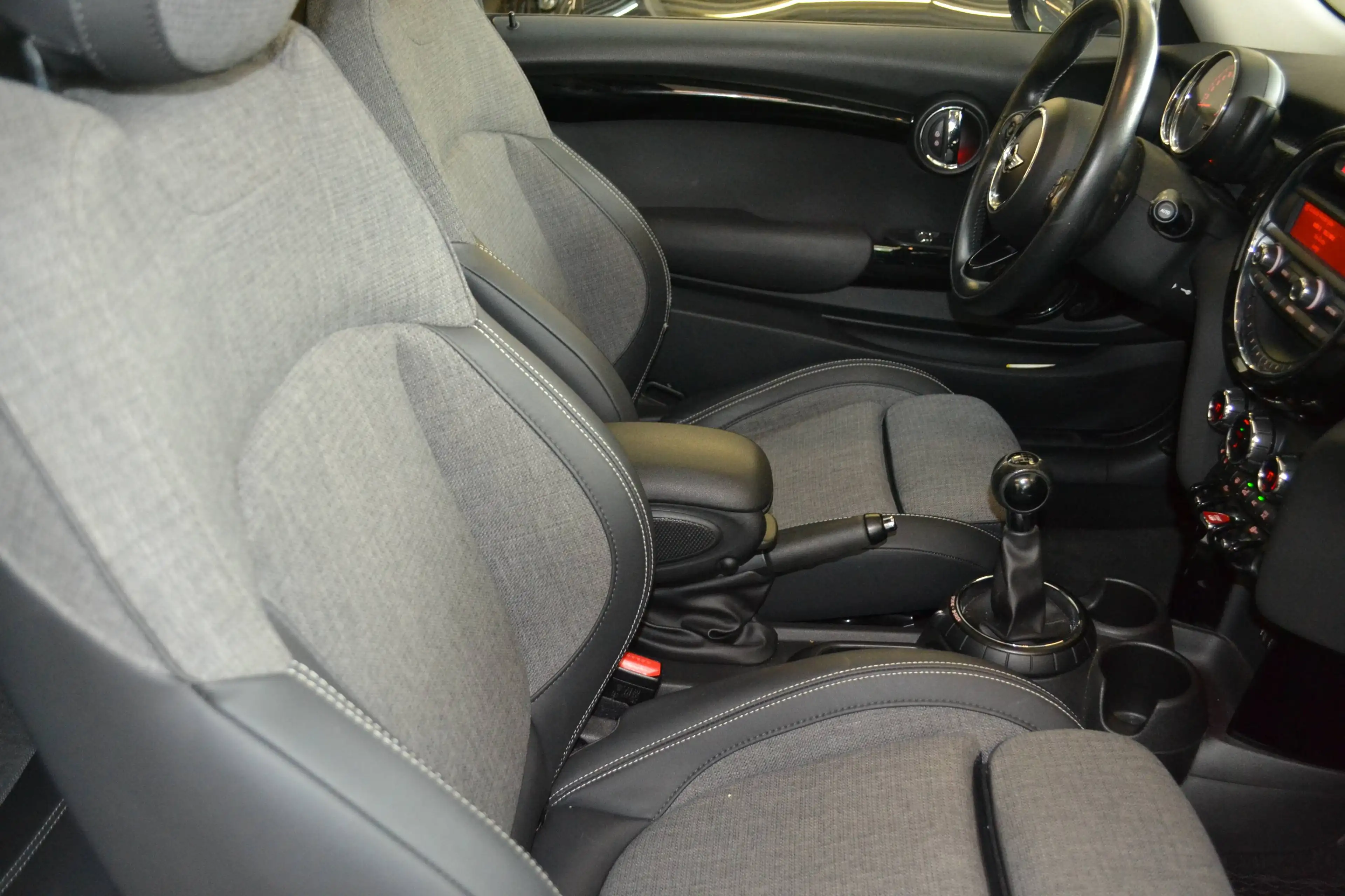 MINI Cooper S Cooper S *PANORAMA*LED*T-LEDER+2.HAND* — photo 11