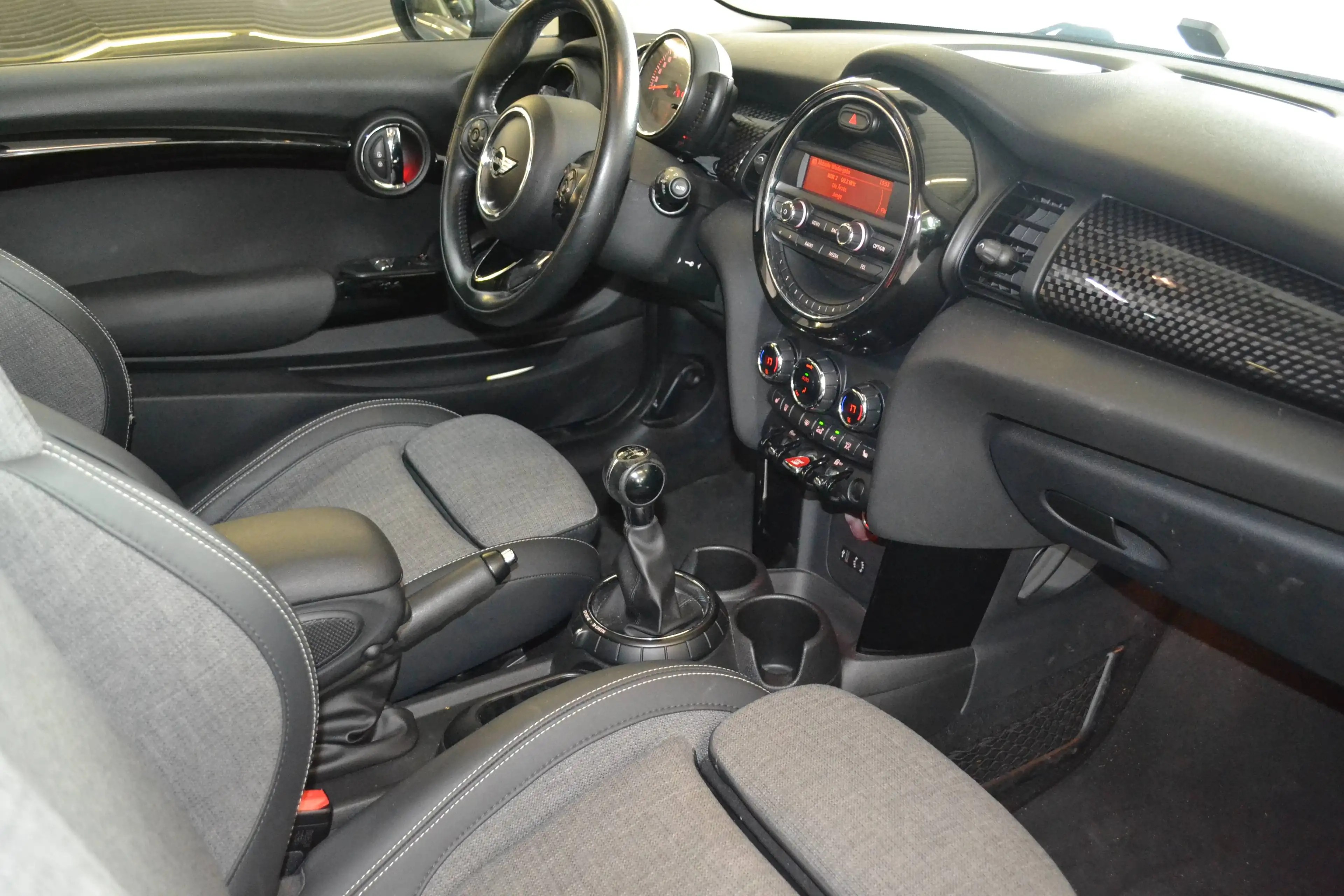 MINI Cooper S Cooper S *PANORAMA*LED*T-LEDER+2.HAND* — photo 9