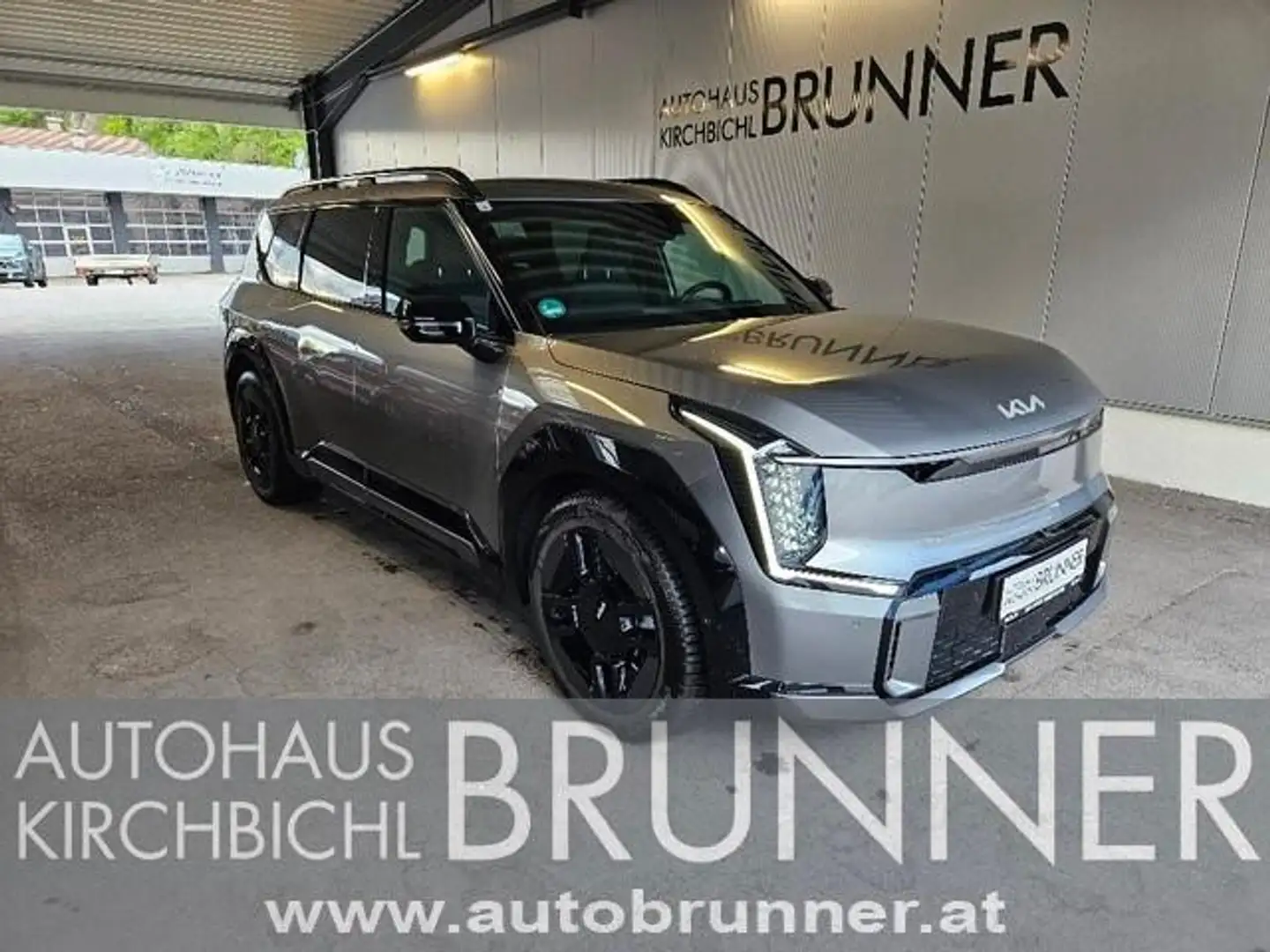 Kia EV9 AWD 99.8kWh GT-Line Aut. Grau - 1