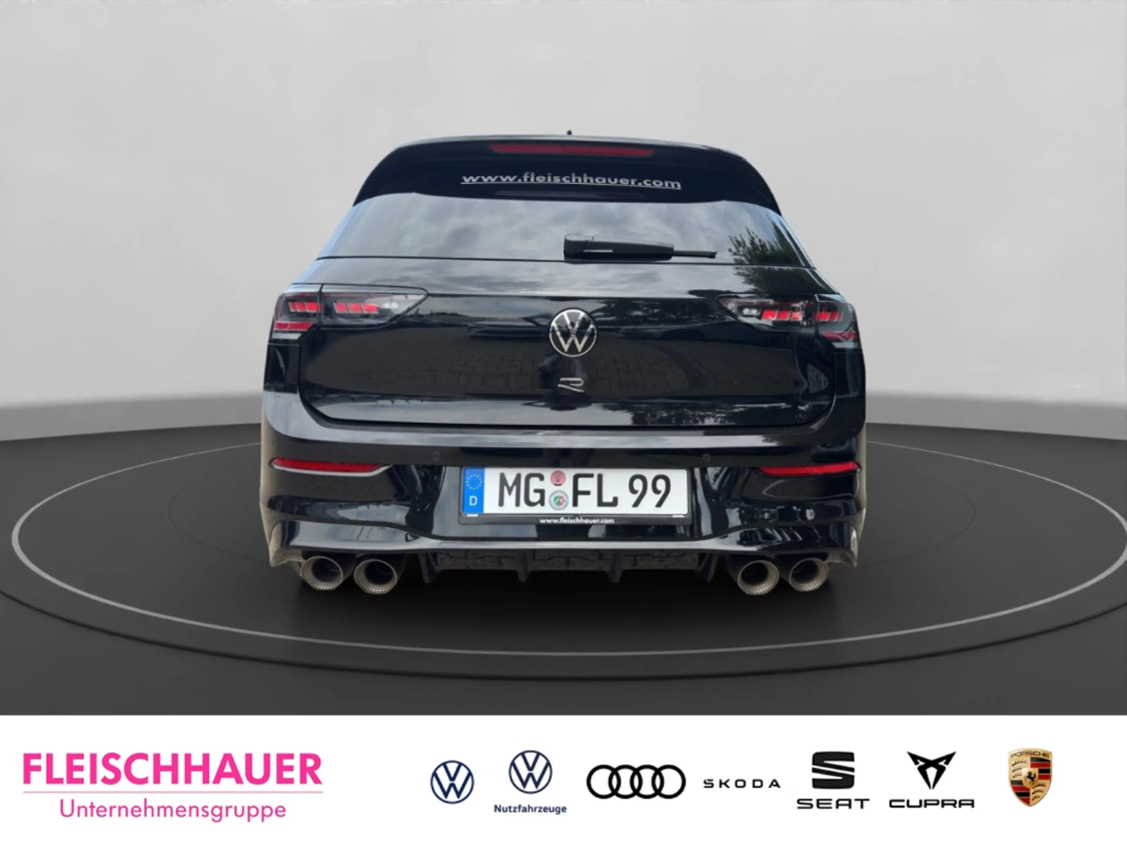 Volkswagen Golf R VIII 2.0 TSI Black Edition 4Motion AD Pano Navi Ak — photo 5