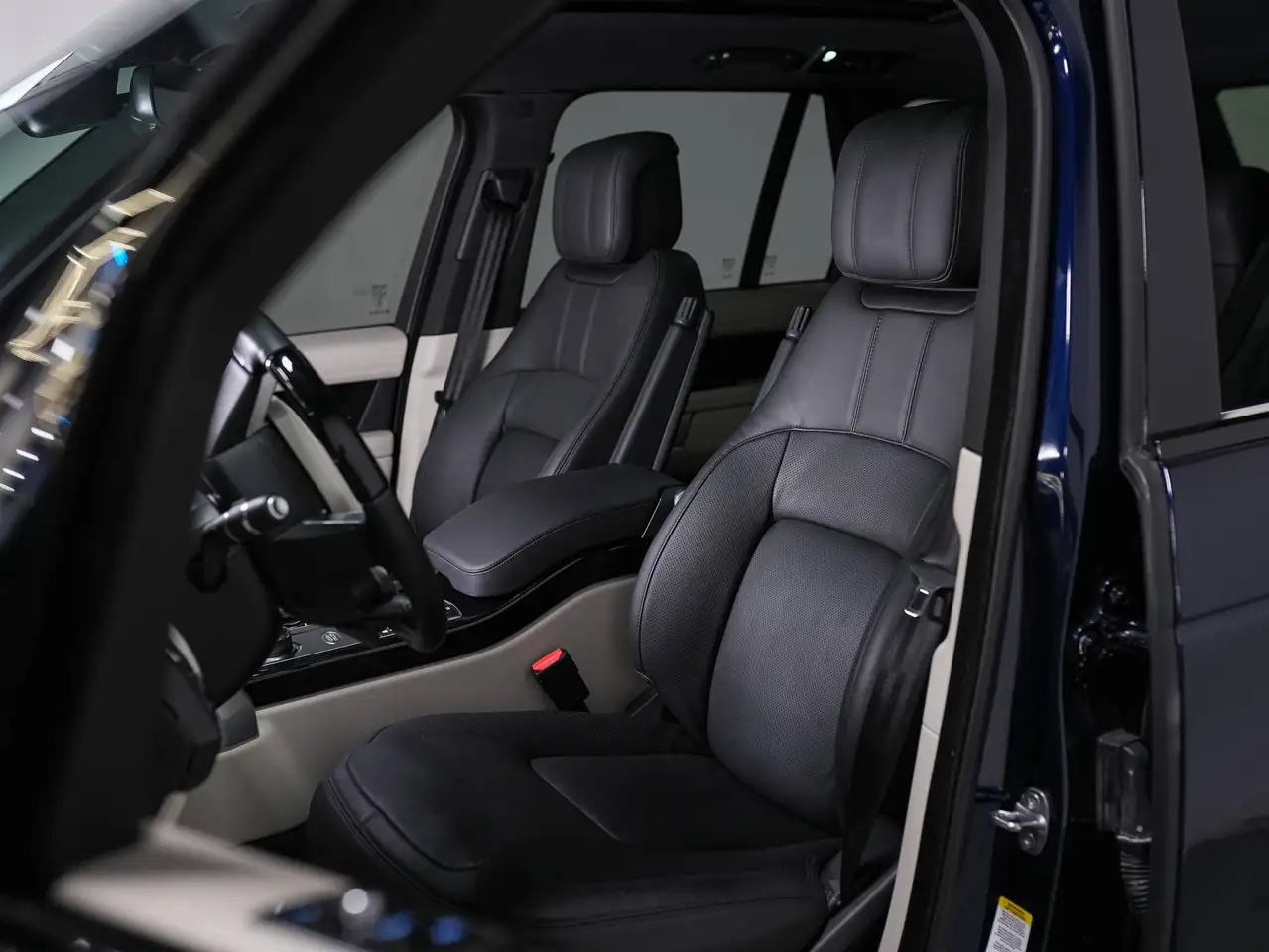 Land Rover Range Rover снимка Land Rover Range Rover