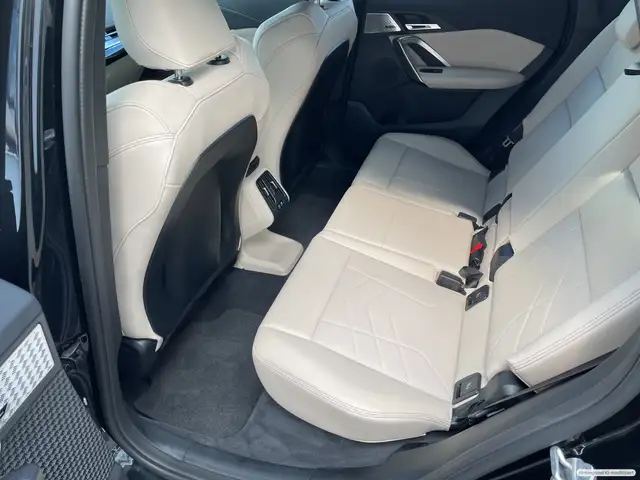 BMW X1 view 11