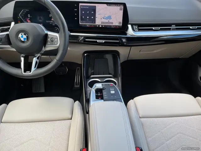 BMW X1 view 7