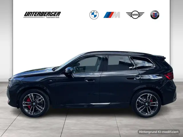 BMW X1 view 3