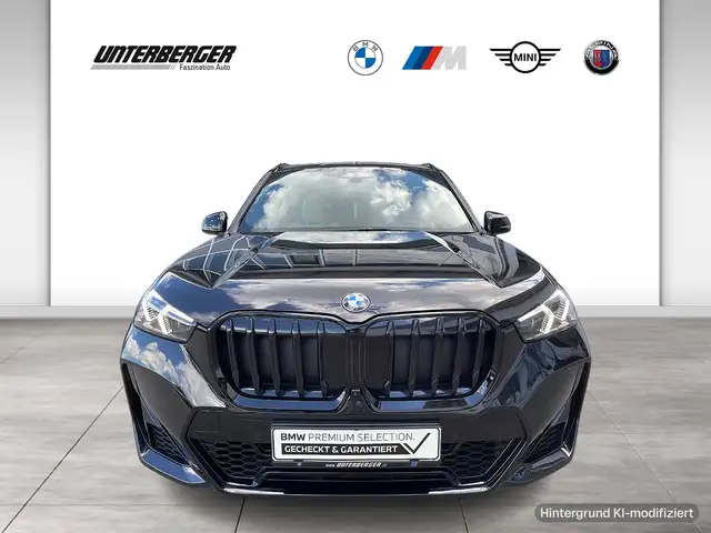 BMW X1 view 2