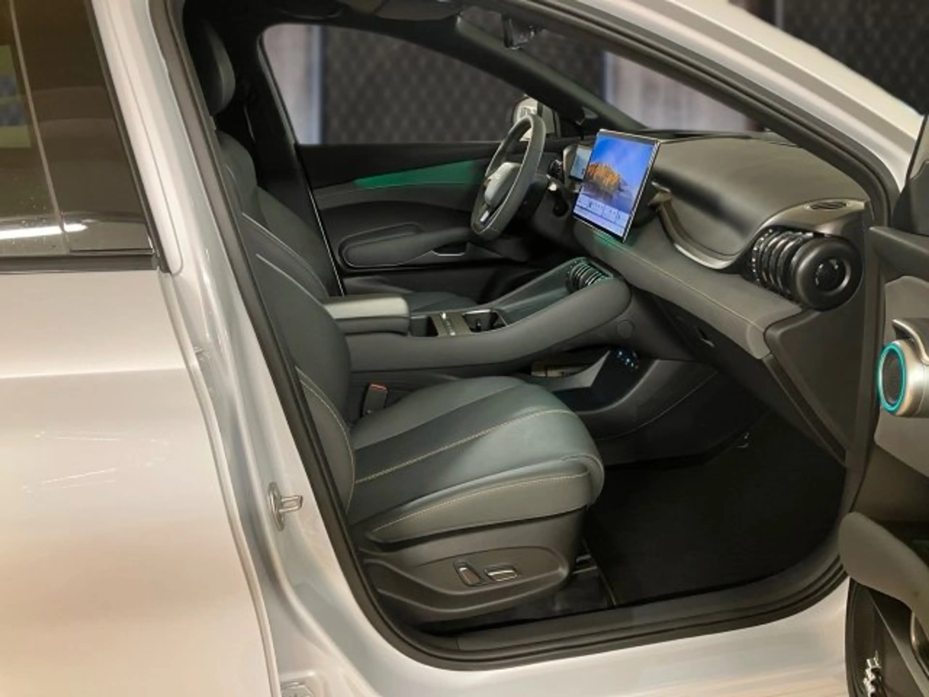 BYD Atto 3 EVO Excellence AWD — photo 10