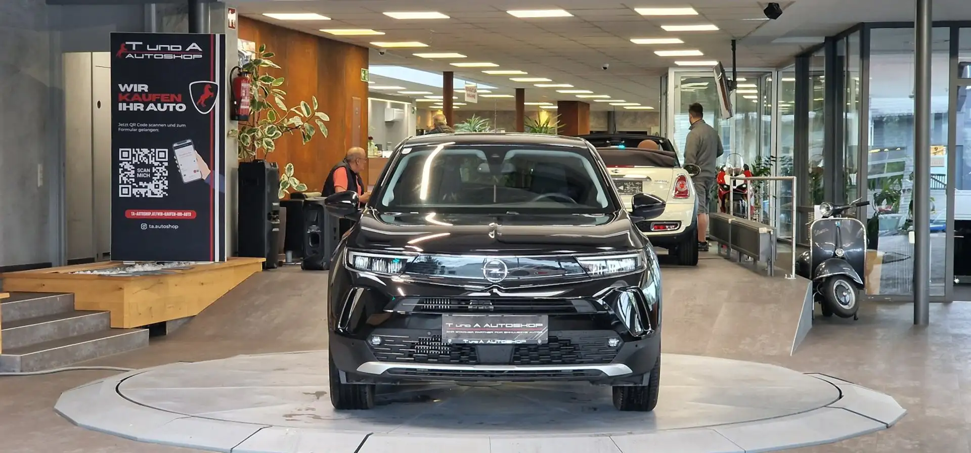 Opel Mokka 1.2 Turbo Direct Injection Eleganz Aut. *360°*Appl Schwarz - 2