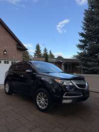 AWD 4dr Tech Pkg