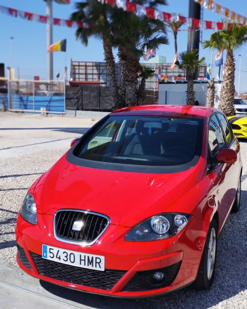 SEAT Altea 1.6TDI CR Copa Style E-eco. S&S Rojo - 2