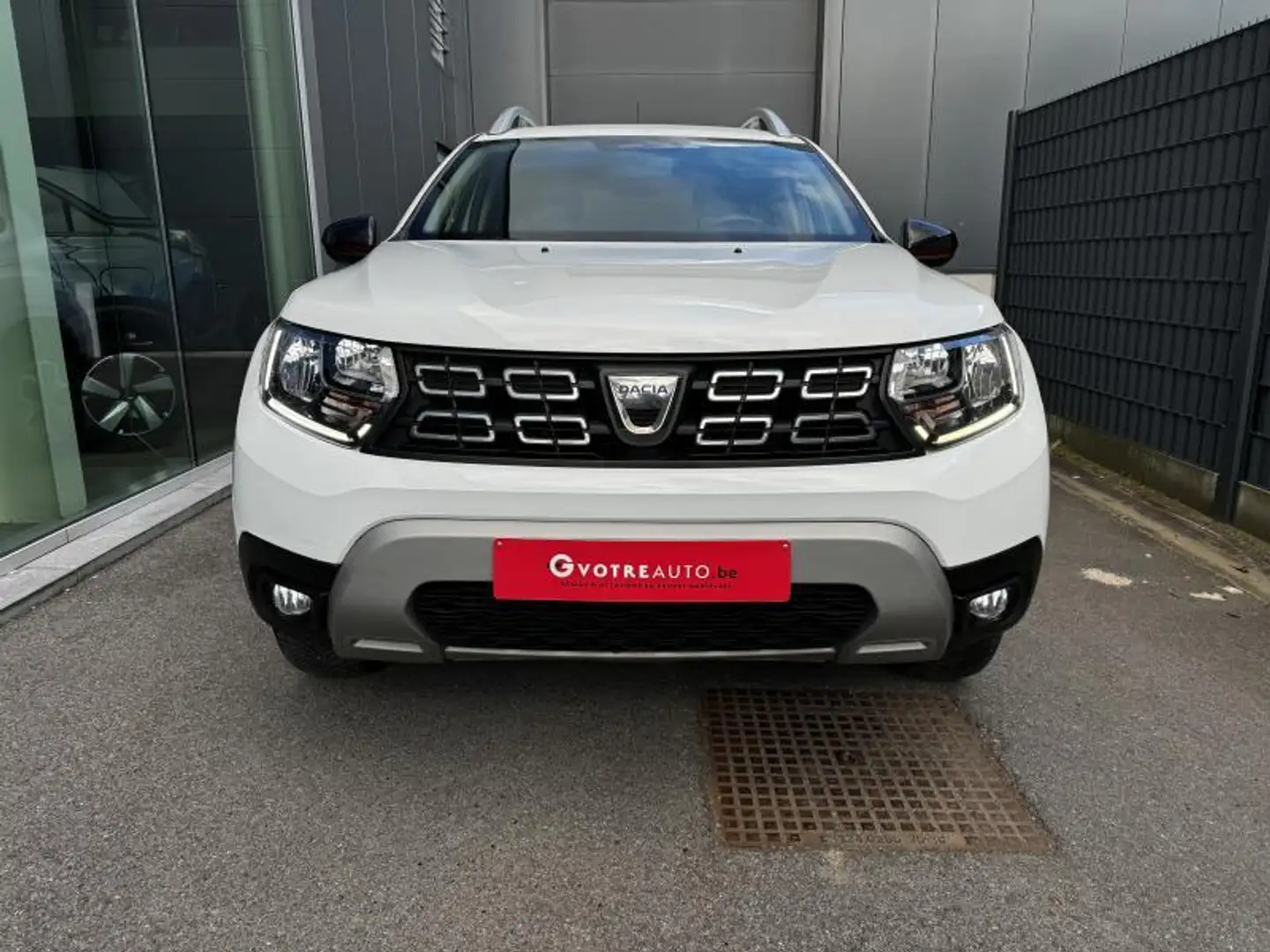 Dacia Duster Techroad tce 150 4x2 Wit - 2