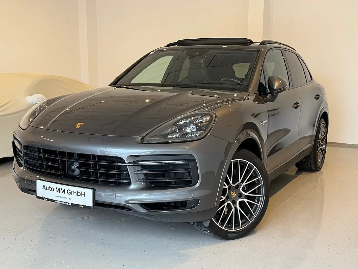 Porsche Cayenne III E-Hybrid PHEV 17,9 kWh Aut. Panorama AHK Grau - 1