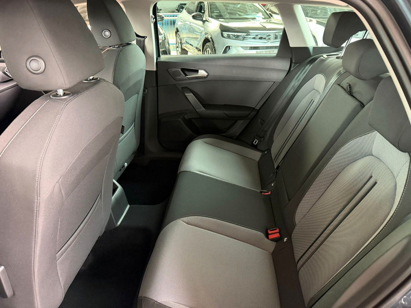 SEAT Leon 1.5 eTSI ACT 110kW Style DSG Sportstour. — photo 21