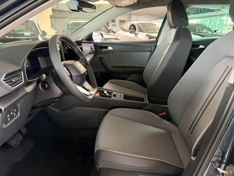 SEAT Leon 1.5 eTSI ACT 110kW Style DSG Sportstour. — photo 25