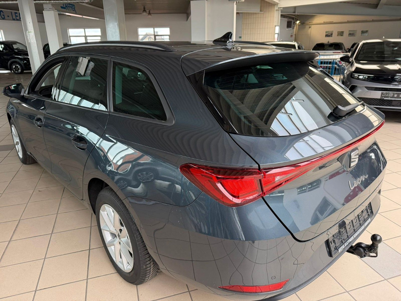 SEAT Leon 1.5 eTSI ACT 110kW Style DSG Sportstour. — photo 9
